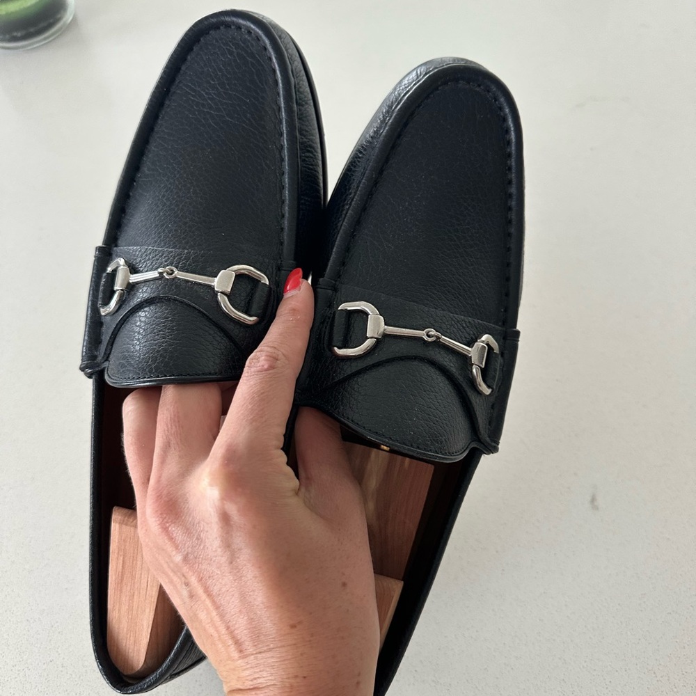 Gucci Black Leather Horsebit Loafers